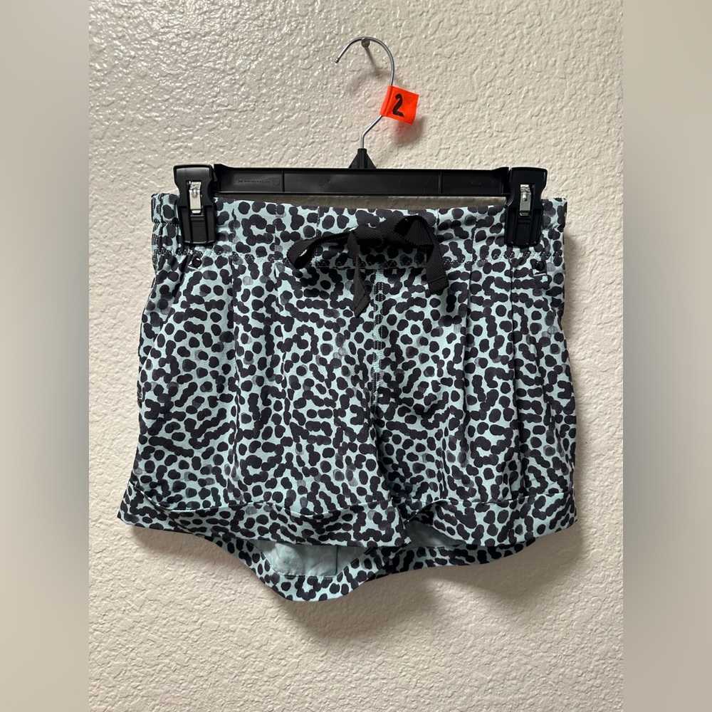 Lululemon spring break away shorts A2